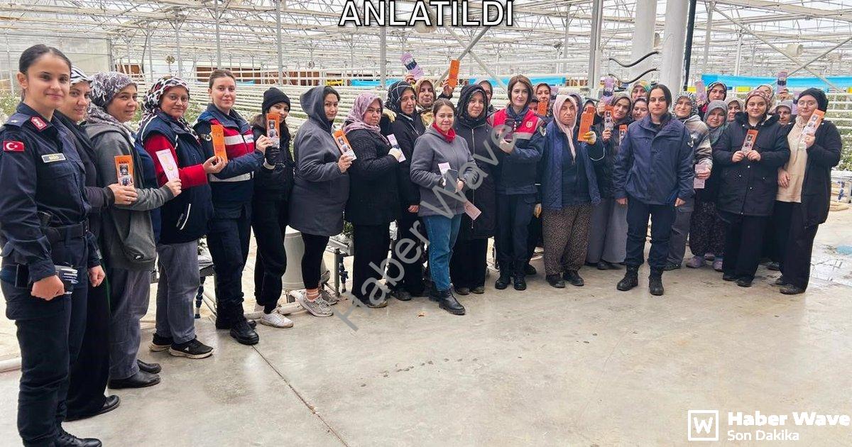 "Kütahya Simav’da Jandarma Ekiplerinden Anlamlı Ziyaret: 54 Kadına KADES Anlatıldı" başlıklı haber i